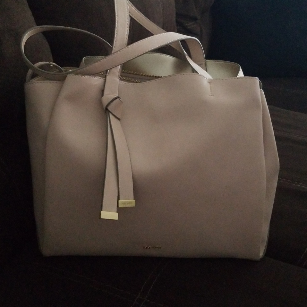 Brand New Nine West Blush Pocketbook